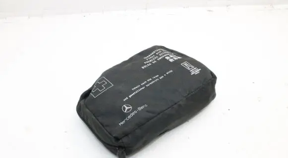Mercedes-Benz A W177 First aid kit 