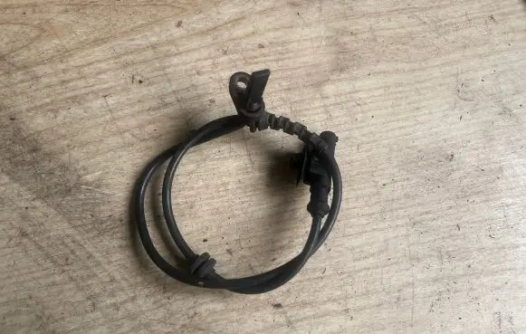 ABS rear brake sensor
