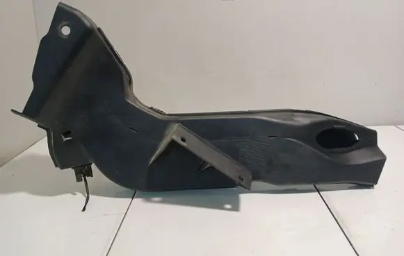 BMW X5 E53 Brake cooling air channel/duct 7123353