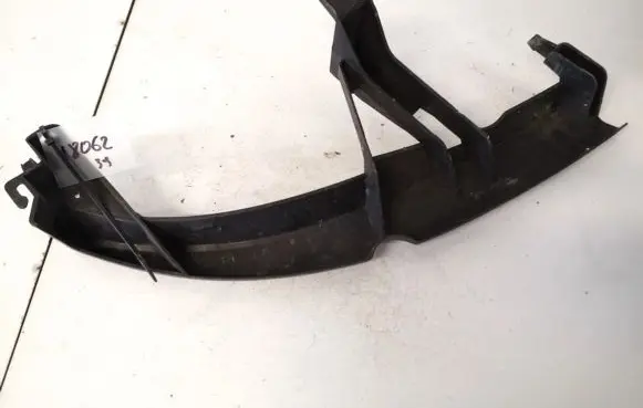 Renault Scenic II - Grand scenic II Front bumper mounting bracket 8200183741