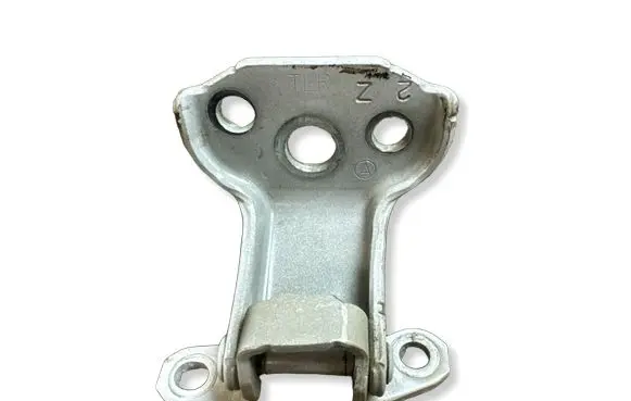 Subaru Ascent Front door lower hinge