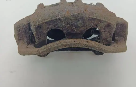 Hyundai Santa Fe Front brake caliper BG140102