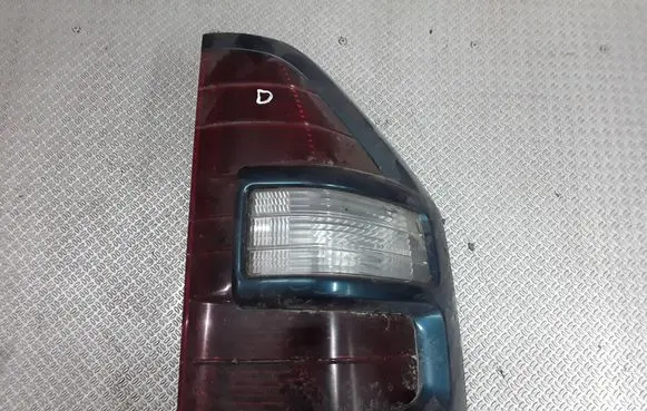 Mitsubishi Pajero Rear/tail lights