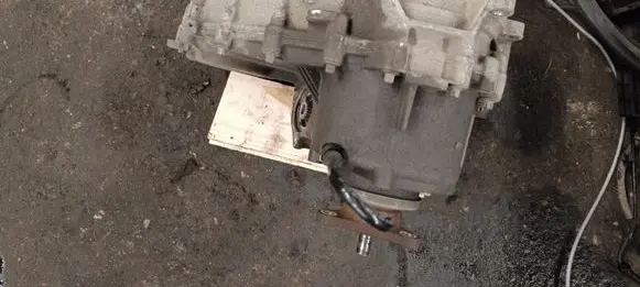 BMW X5 E53 Gearbox transfer box case 7526279