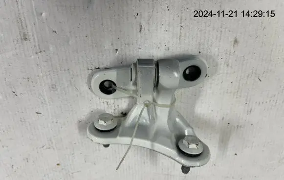 Mercedes-Benz B W246 W242 Front door upper hinge