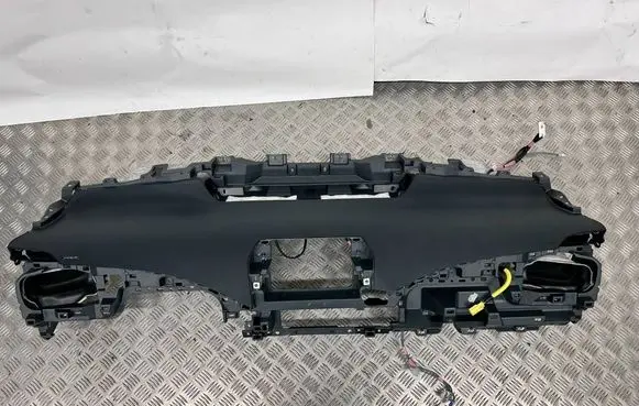 Toyota Mirai Dashboard 