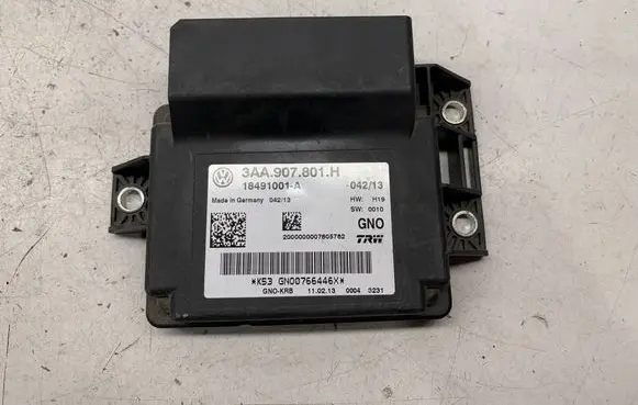 Volkswagen PASSAT B7 Hand brake control module 3AA907801H GN00766446X 18491001A