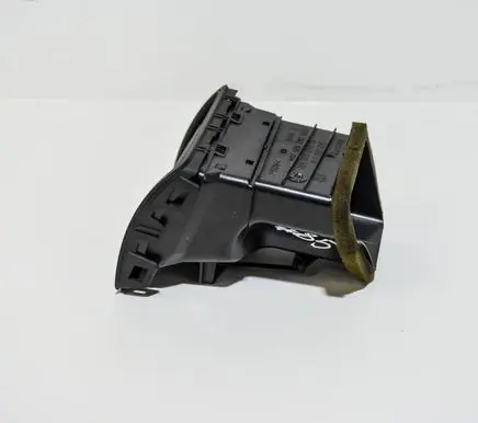 Volkswagen Golf V Dashboard air vent grill cover trim 1K0819704B