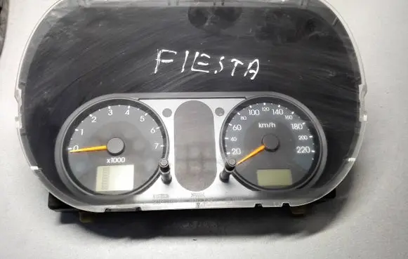 Ford Fiesta Speedometer (instrument cluster) 2S6F10849JE
