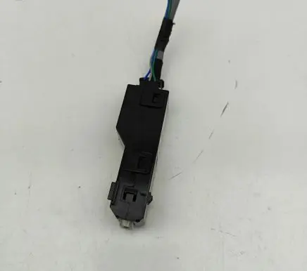Lexus RZ USB socket connector 8619046010