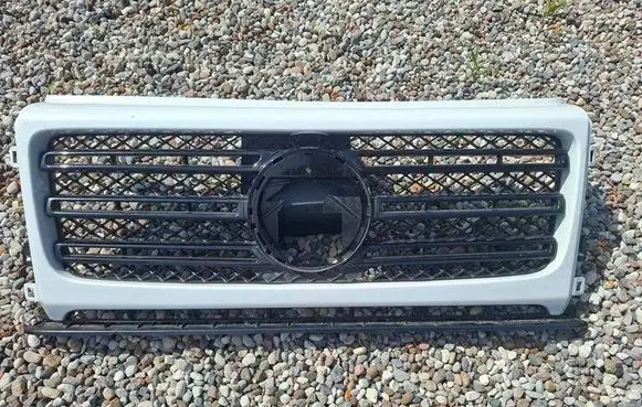 Mercedes-Benz G W463 2nd Gen Front bumper upper radiator grill A4638880400