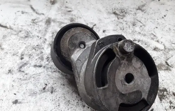 Peugeot 407 Generator/alternator belt tensioner 9638380780