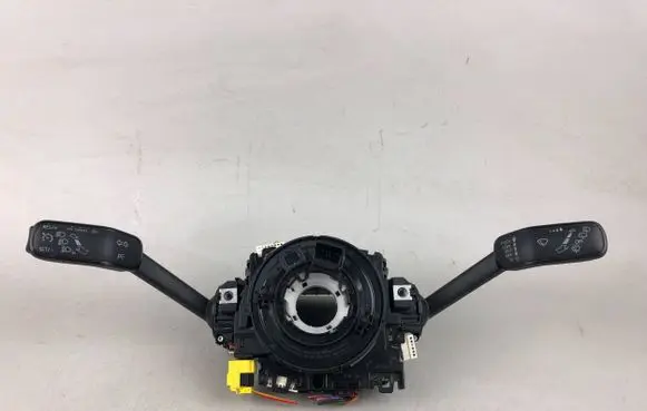 Multifunctional control switch/knob