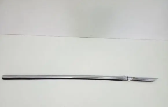 Mercedes-Benz CLS C218 X218 Front door glass trim molding A2187200324