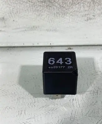 Audi A3 S3 A3 Sportback 8P Other relay 8k0951253