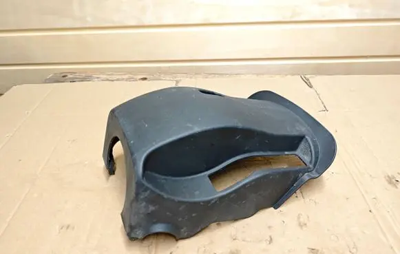 Hyundai Kona I Steering wheel column trim