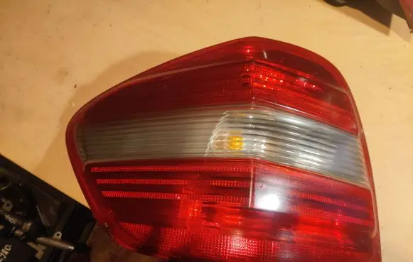 Mercedes-Benz ML W164 Rear/tail lights 404121L 404181L 404101L