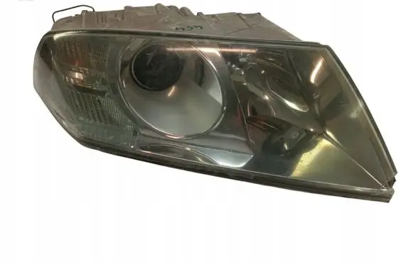 Skoda Octavia Mk2 (1Z) Headlight/headlamp