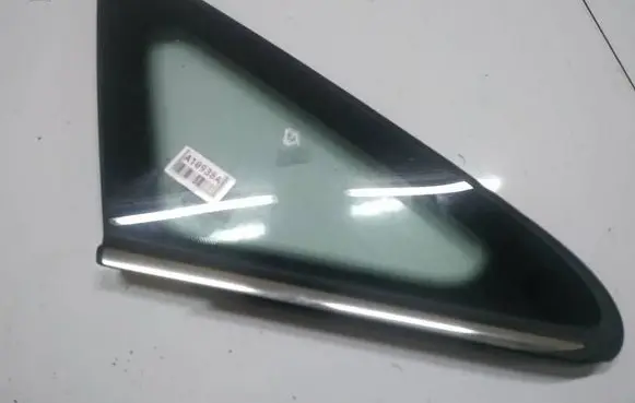 Opel Zafira B Front triangle window/glass AS2