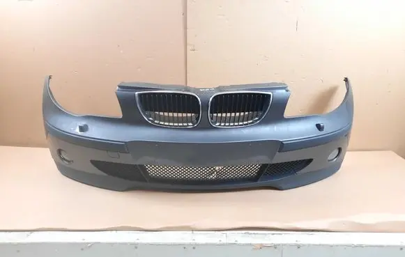 BMW 1 E81 E87 Front bumper 7077462