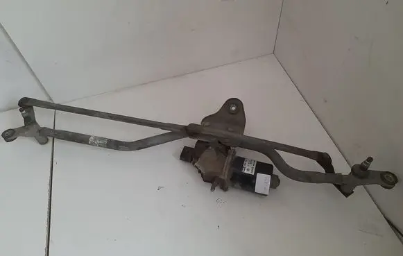 Volkswagen Transporter - Caravelle T5 Front wiper linkage 7E1955113