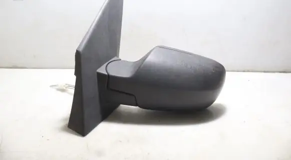 Ford Fusion Front door electric wing mirror 