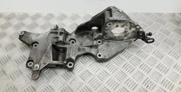 Volkswagen Eos Generator/alternator bracket 03L903139D