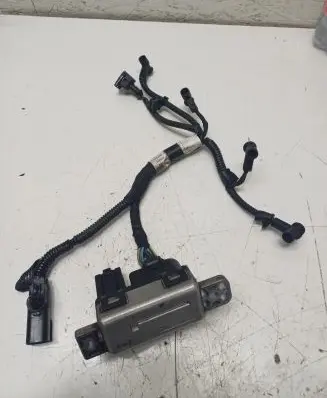 Volvo V60 Glow plug pre-heat relay 0281003154