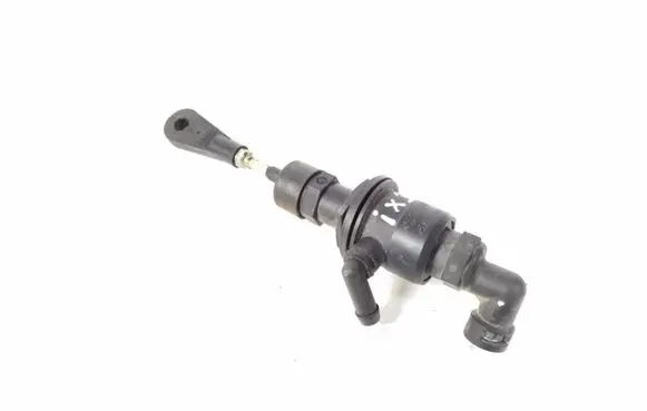 Clutch master cylinder