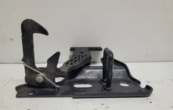 Audi A4 S4 B8 8K Engine bonnet/hood lock/catch 4F0823480B