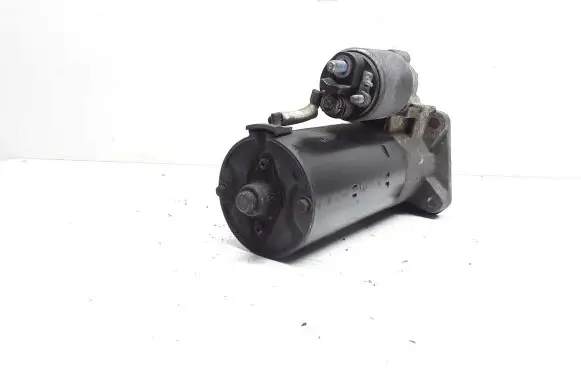 Volvo V70 Starter motor 30724473