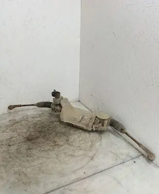 Volkswagen Touran I Steering rack 1K1909144J 0273010031 1T1909018