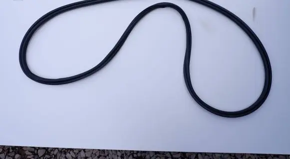 Tesla Model Y Trunk rubber seal (body) 