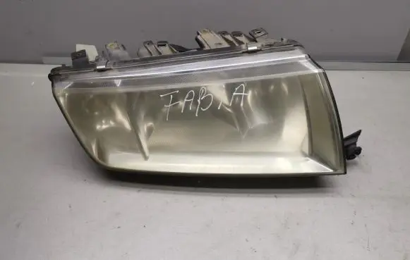 Skoda Fabia Mk1 (6Y) Headlight/headlamp 246368