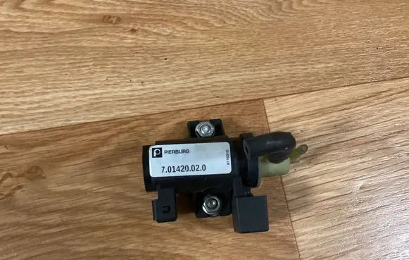 Opel Insignia A Turbo solenoid valve 701420020