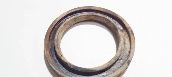 Nissan X-Trail T30 Front coil spring rubber mount 540344u000 54034-4u000