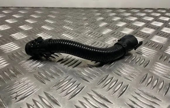 BMW 3 F30 F35 F31 Breather hose/pipe 
