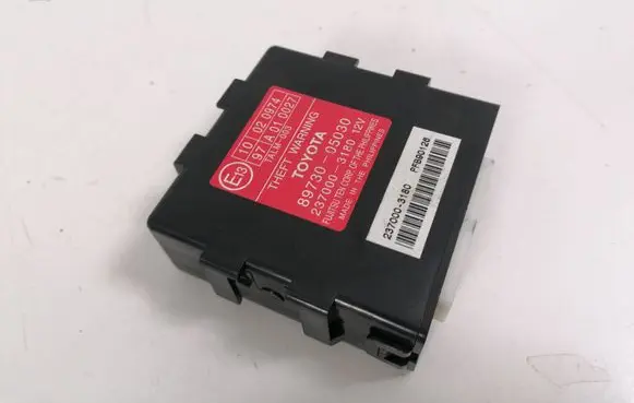 Toyota Avensis T250 Alarm control unit/module 8973005030 2370003180