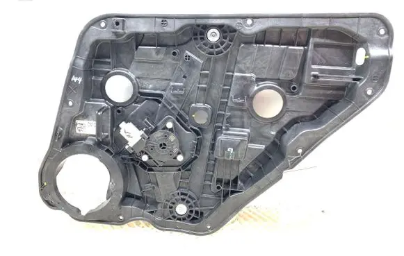 Rear door window regulator with motor