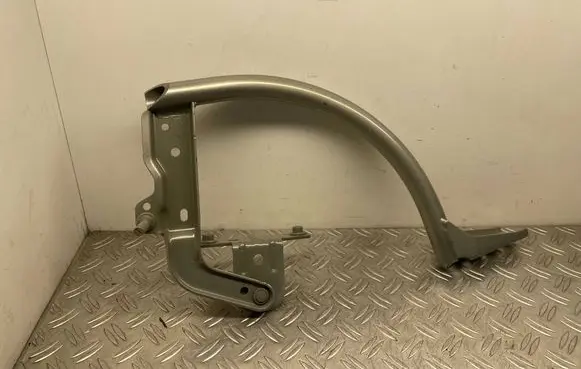 Ford Focus Tailgate/trunk/boot hinge CM51F42700AG