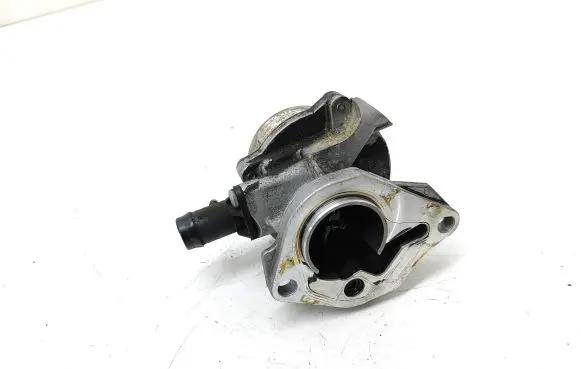 Renault Twingo II Vacuum pump 8201005306B 706730302 10T1953605