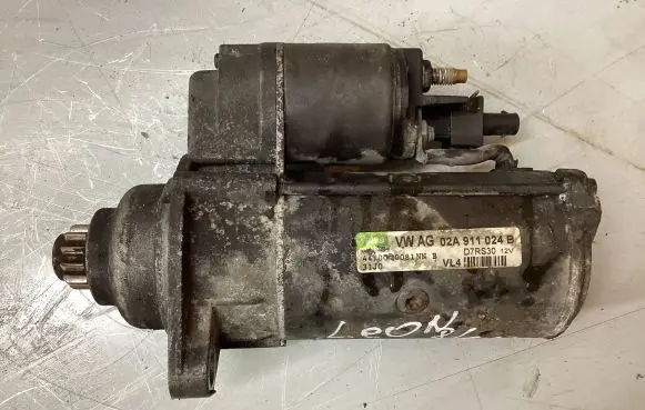 Volkswagen Sharan Starter motor 02A911024B D7RS30 4470000081NN