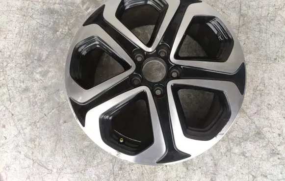Honda HR-V R17 alloy rim 42700T8KG71 3487747