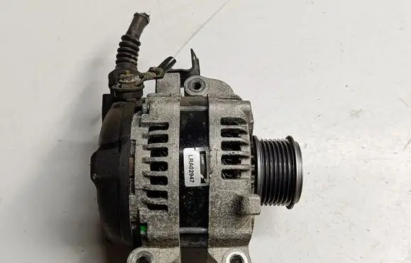 Toyota Verso Generator/alternator 104210-4521 201005 10019