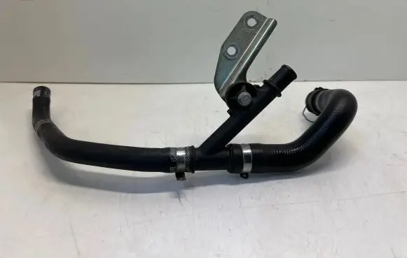 Iveco Daily 6th gen Engine coolant pipe/hose 5801554483