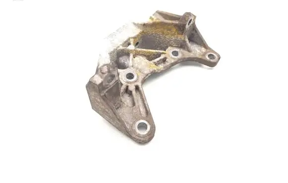Ford Transit Engine mounting bracket GK21-7M125-CB