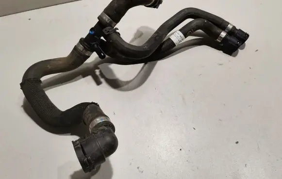 Mercedes-Benz GLE W167 Engine coolant pipe/hose A1675013304