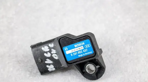 Saab 9-3 Ver2 Mass air flow meter 0281002437