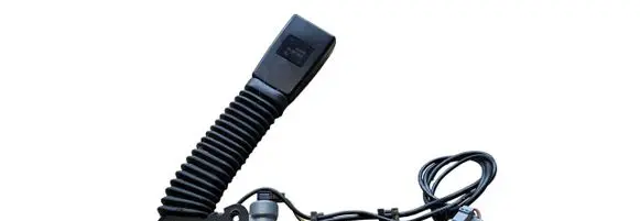 Front seatbelt buckle