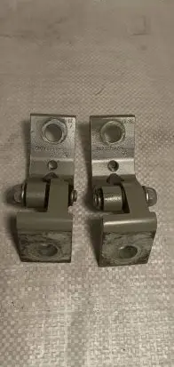 Skoda Octavia Mk2 (1Z) Front door hinge set 6Y0833401C 6Y0831411D